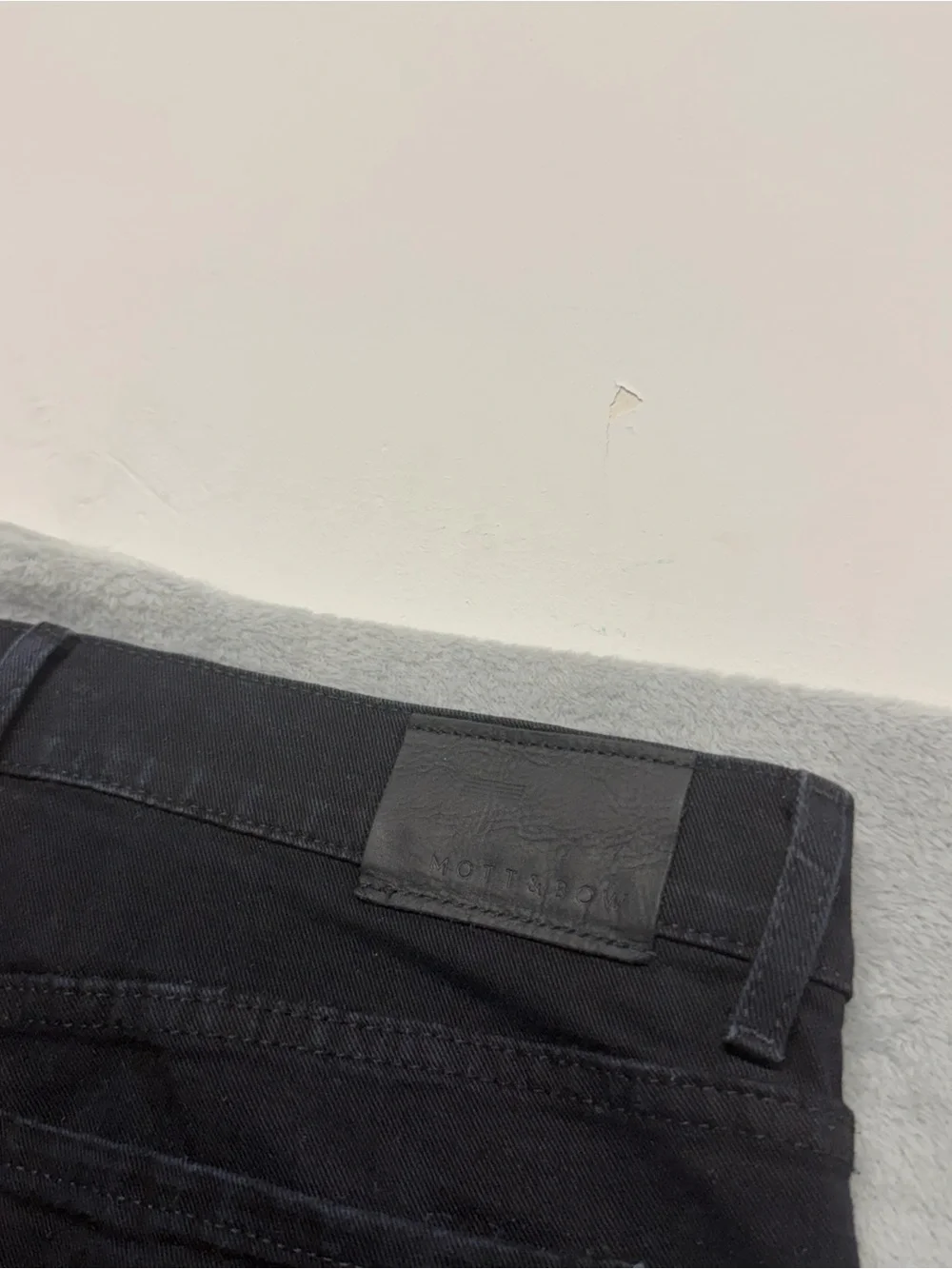 Mott & Bow Jeans Mens 33x32 Black Mid Rise Stretch Denim Slim Fit